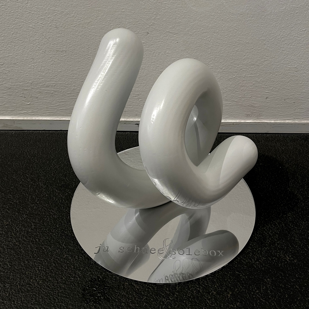 Contemporary Sculpture edition VAYU by Ju Schnee